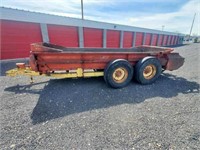 New Holland 679 Manure Spreader