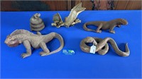 5 WOODEN CARVED ANIMALS INCLUDES SNAKES, LIZARDS