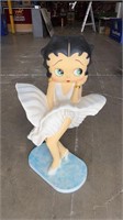 SMALL MARILYN MUNROE BETTY BOOP STATUE