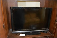 39 Inch VIZIO Flat Screen TV