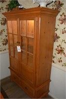 China Cabinet With Glass Shelves