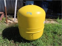 Davey Water Pressure Tank Mod 24105 (Damaged)