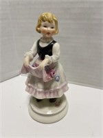 Lore/Goebel Blumenkinder Figurine - Flower Girl