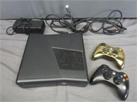 *XBOX 360 - Black - NOT Tested