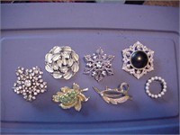 7 pcs Pins Rhinestones Brooches Pearls