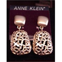 Anne Klein Clip On Earrings NOC