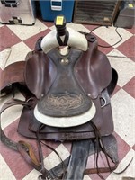 CIRCLE SADDLRY SADDLE