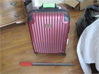VERDI SUITCASE AND STANDING SHOE HORN