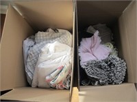 2 BOXES WITH LINENS AND TOWELS