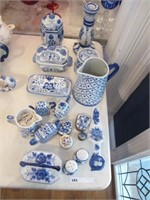 LOT OF BLUE/WHITE ITEMS