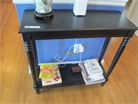 BLACK ENTRY HALL TABLE W/ LAMP