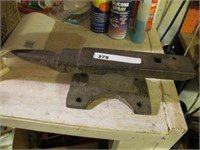 RAILROAD TIE CUSTOM ANVIL 14"L 20LBS ABOUT