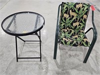 Porch/Outdoor Chair with Table
