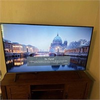 50" LG TV works, no remote