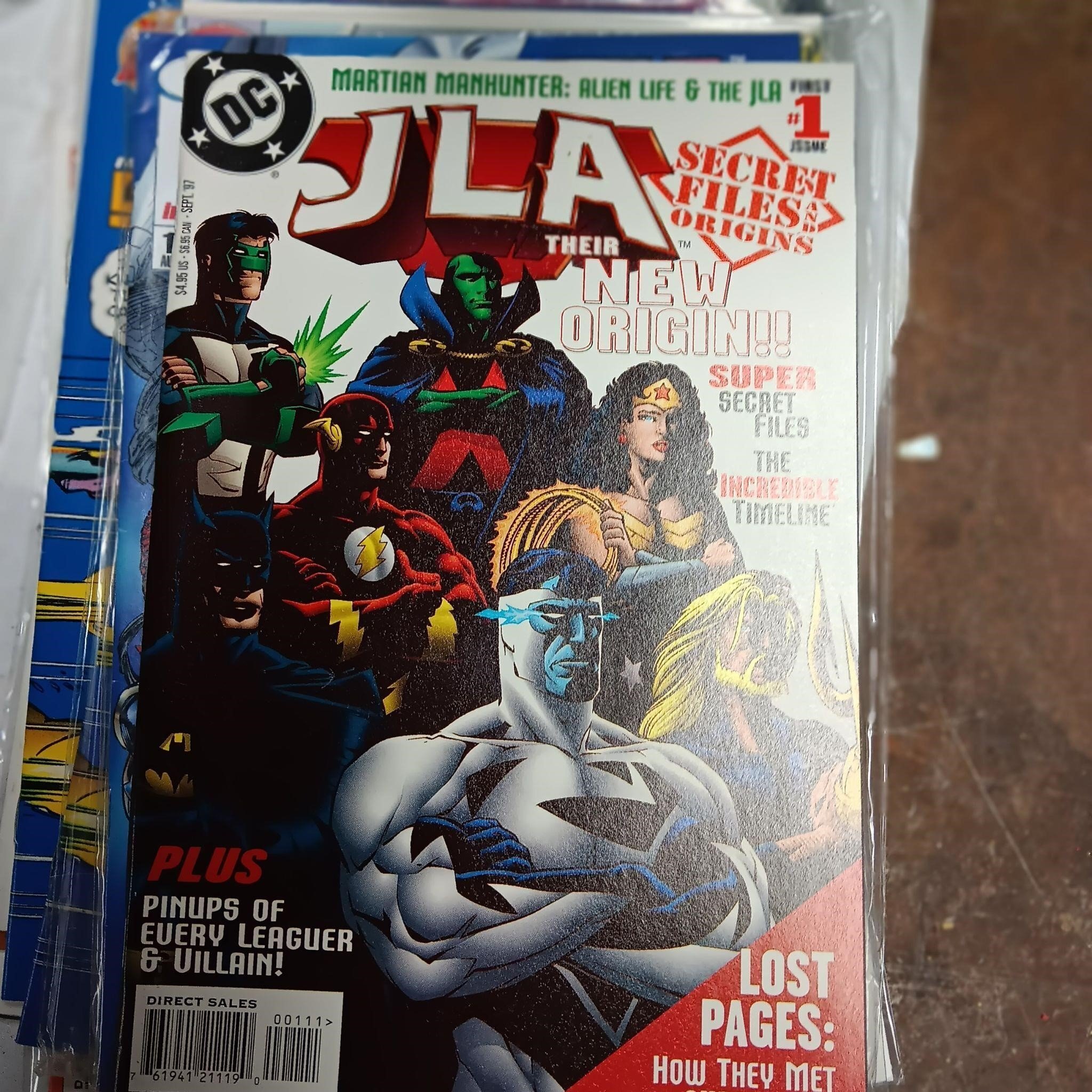 JLA Secret Files and Origins #1 Comicbook