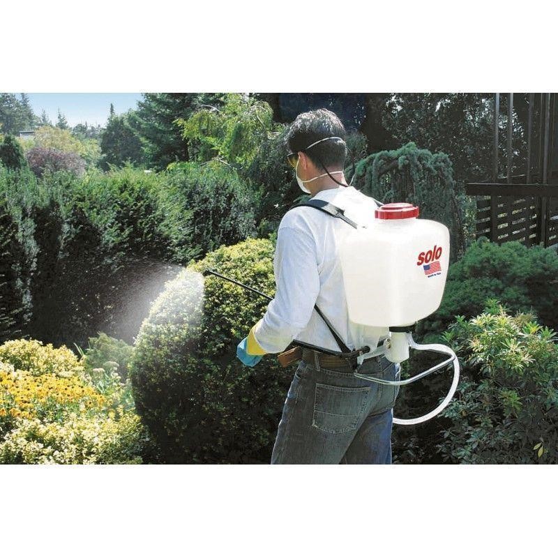 SOLO Backpack Sprayer, 4 gal., Garden Sprayer