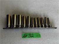 (11) Snap On Imperial Sockets