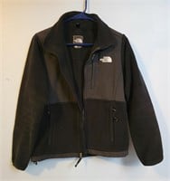 NORTH FACE FLEECE JACKET SIZE SMALL