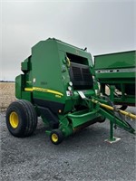 J.D. 854 Round Baler