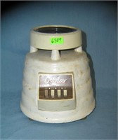 Vintage Oster blender with base unit