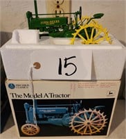 PrecisionClassics, NIB John Deere Tractor Toy