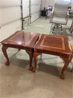 2 lamp tables