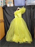 VTG GREEN CAPLANS  DRESS