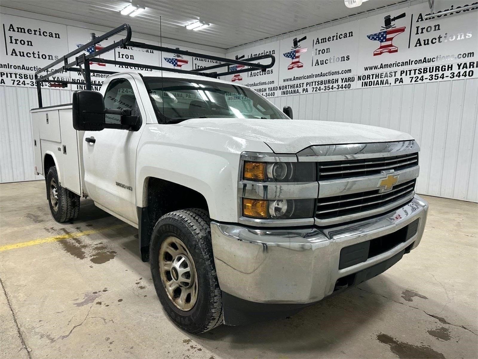 2015 Chevrolet Silverado 3500 HD Truck-Titled