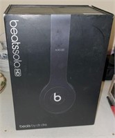 Beats Solo - Beats by Dr Dre Headphones