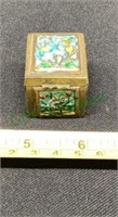 Vintage pill box made in China    1908