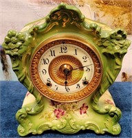 11 - PORCELAIN CLOCK (D251)