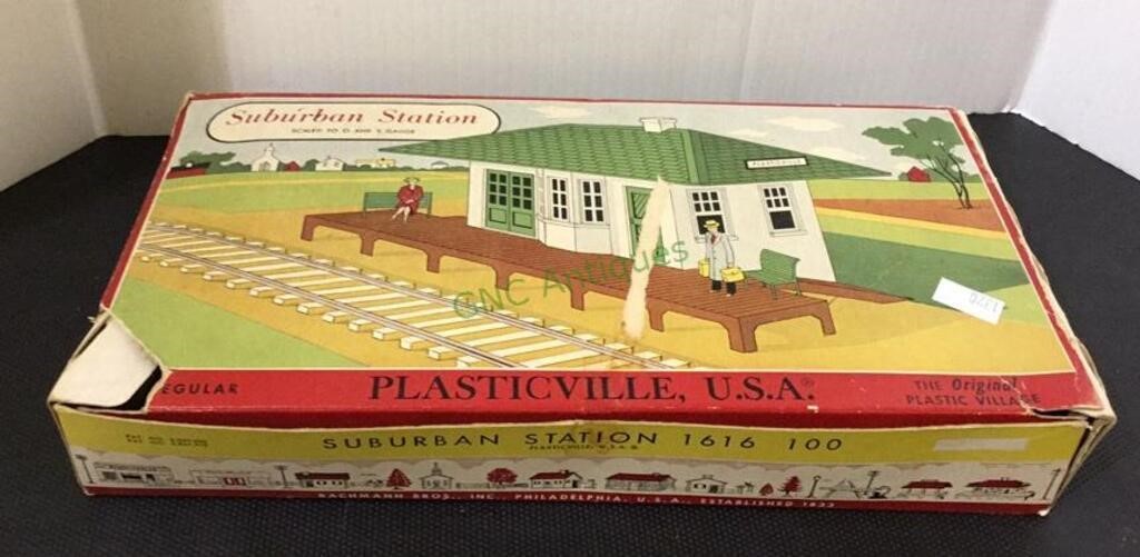 Vintage suburban station scale 0 to 5 gauge