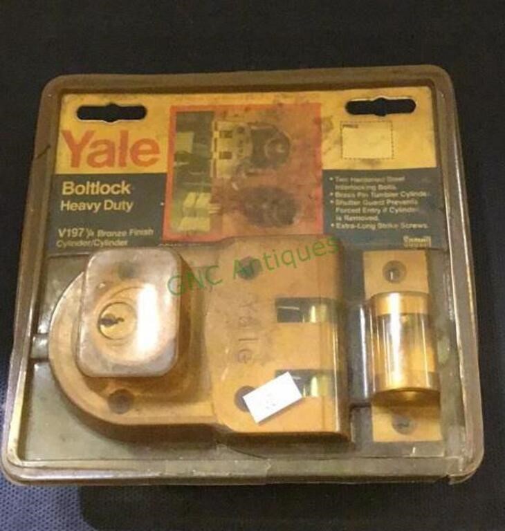 Yale brand bolt lock heavy duty bronze finish