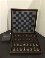 Amazing Civil War chess set - wooden box with