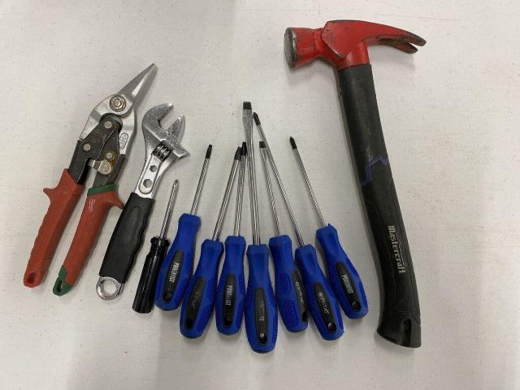 LOT ASSORTED TOOLS - MASTERCRAFT HAMMER AND