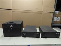 (3)Mounted lock boxes.