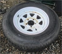 Dynatrail ST205/75R14 5 lug trailer tire. Note: