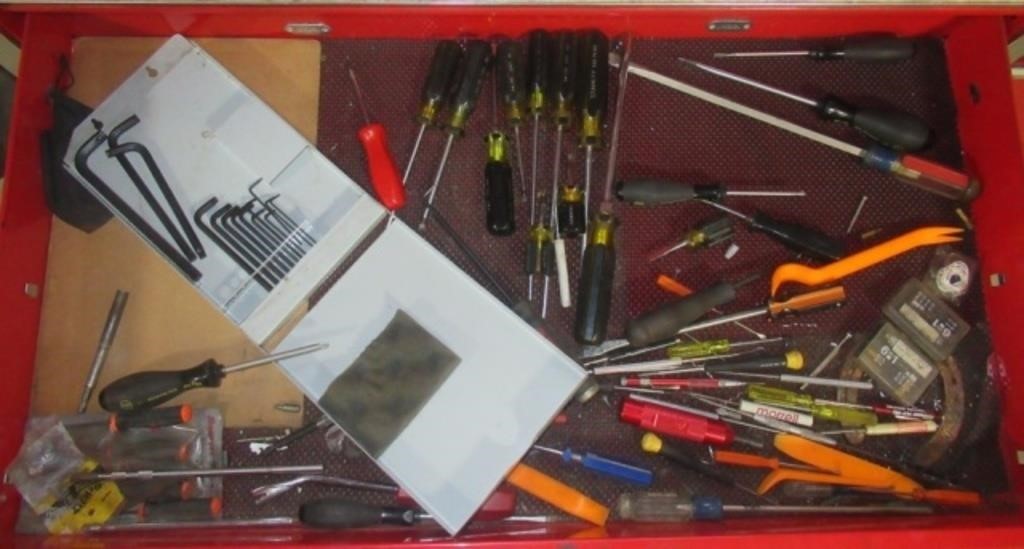 Contents of drawer that includes hex keys,