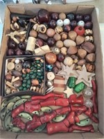 Flat of wooden beads for jewelry making