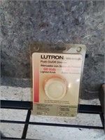 Lutron dim and glow on off dimmer switch new