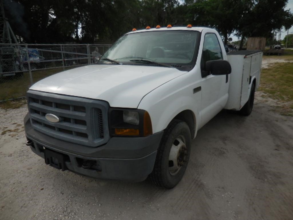 2006 Ford F350 Super Duty XL