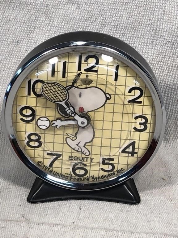Snoopy Tennis Alarm Clock