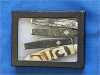 4 Pocket Knives in a Case