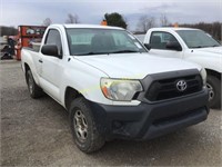 2014 Toyota Tacoma 2WD Base STANDARD CAB