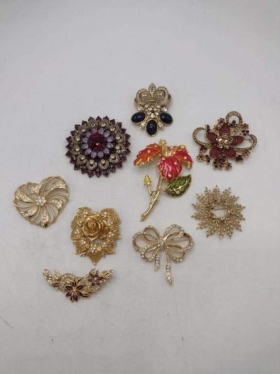 Vintage Large Style Fashion Brooch Lot