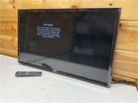 LG 32"  HD HDR Smart LED TV