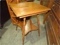 ANTIQUE OAK BIBLE TABLE