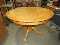 SOLID OAK CLAW FOOT TABLE