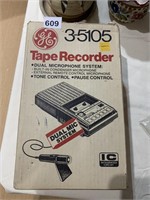 GE 35105 TAPE RECORDER IN BOX