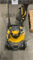 DEWALT 20V MAX 21.5 BATTERY POWERED WALK BEHIND